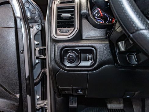 Used 2026 RAM 3500 Tradesman AWD/4WD image 17