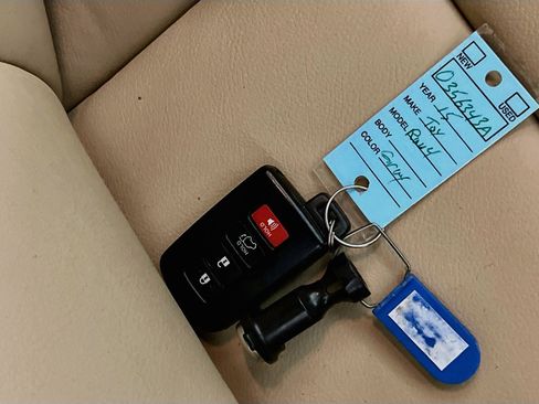 Used 2014 Toyota RAV4 Limited FWD image 36