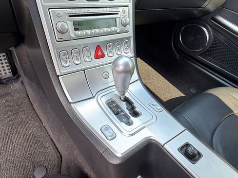 Used 2007 Chrysler Crossfire Limited RWD image 22