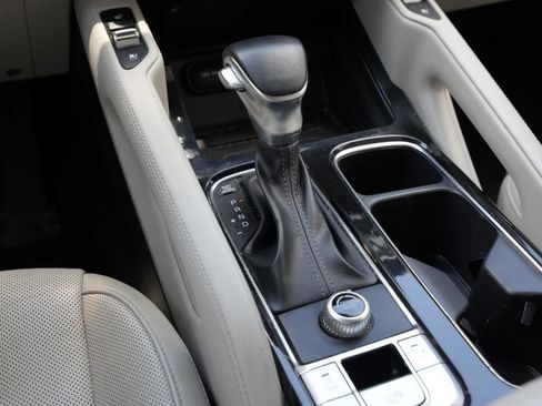 Used 2020 Kia Telluride EX w/ EX Premium Package FWD image 15