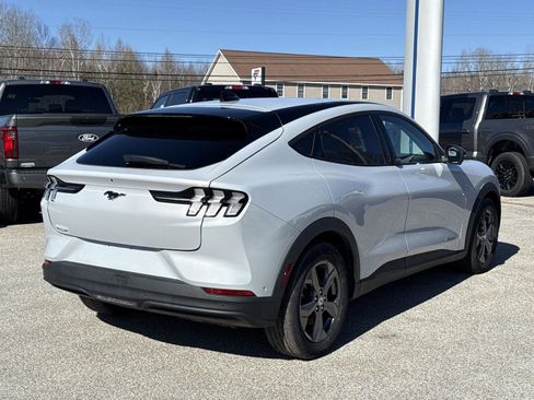 Used 2023 Ford Mustang Mach-E Select w/ Comfort Package Lite image 8