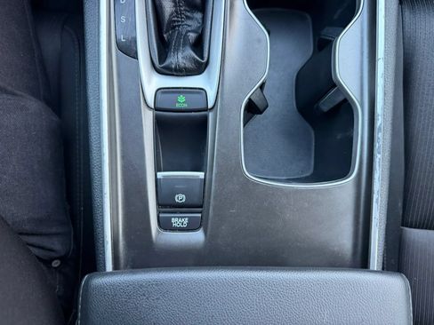 Used 2019 Honda Accord EX image 21