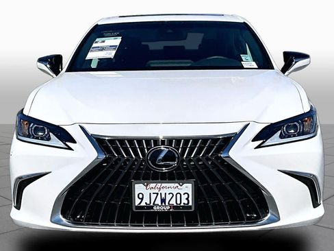 Certified 2024 Lexus ES 350 w/ Accessory Package (Z1) FWD image 3