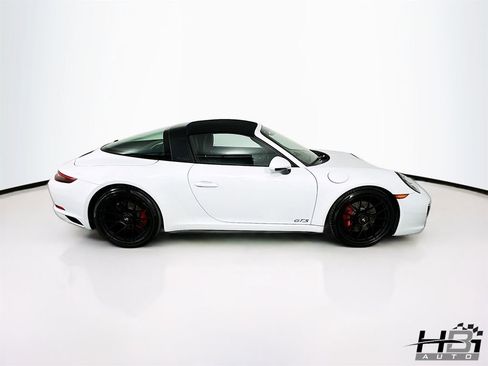 Used 2019 Porsche 911 Targa 4 GTS AWD/4WD image 5