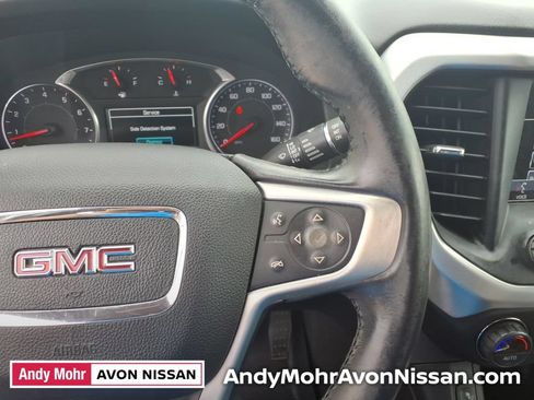 Used 2017 GMC Acadia SLT FWD image 23