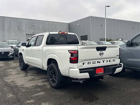 New 2026 Nissan Frontier SV w/ All-Weather Content Package image 6