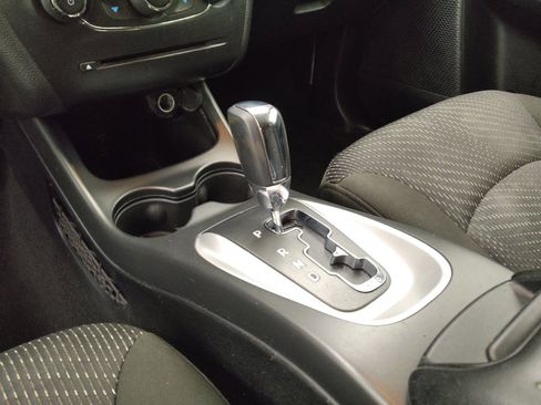 Used 2020 Dodge Journey SE w/ Blacktop Package image 26