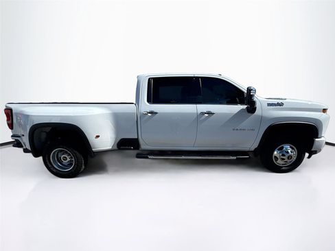 Used 2021 Chevrolet Silverado 3500 High Country image 6