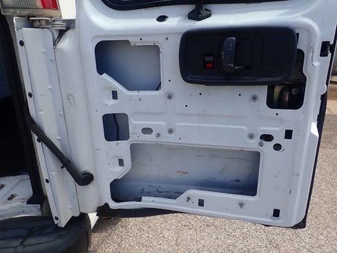 Used 2000 Chevrolet Express 3500 Extended RWD image 34