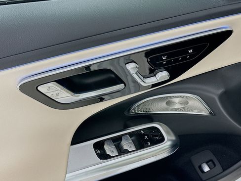 New 2026 Mercedes-Benz E 350 4MATIC Sedan image 19