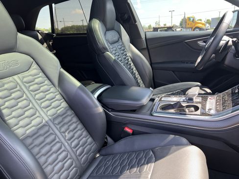 Used 2023 Audi RS Q8 AWD/4WD image 35