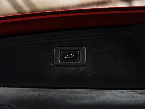 Used 2017 Subaru Outback 2.5i Limited image 49