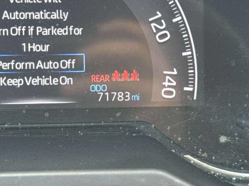 Used 2021 Toyota RAV4 SE w/ Weather & Moonroof Package AWD/4WD image 29