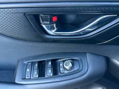 Used 2024 Subaru Outback Premium image 10