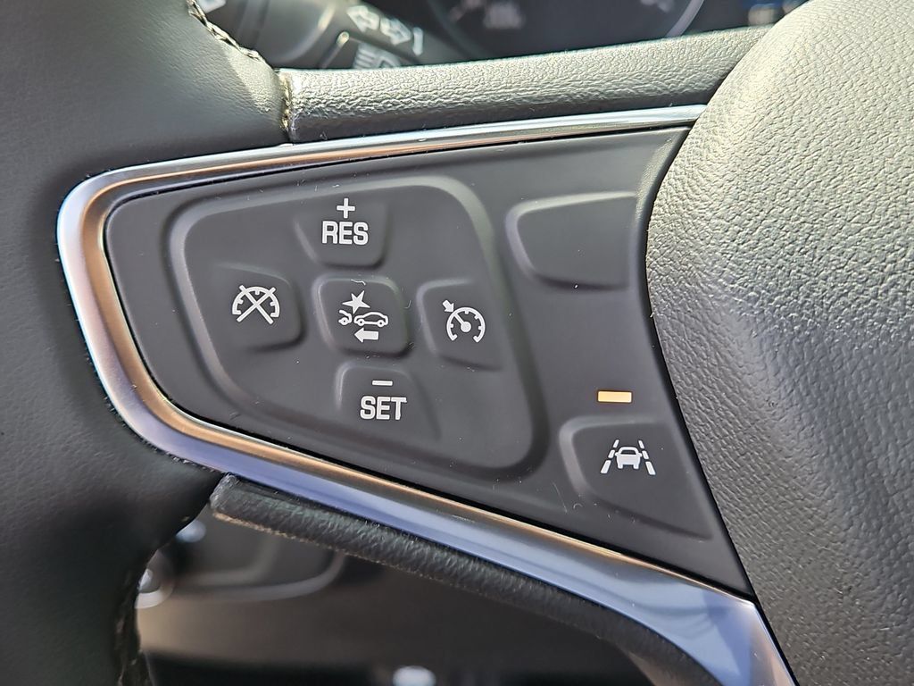 Used 2024 Chevrolet Equinox LT FWD image 28