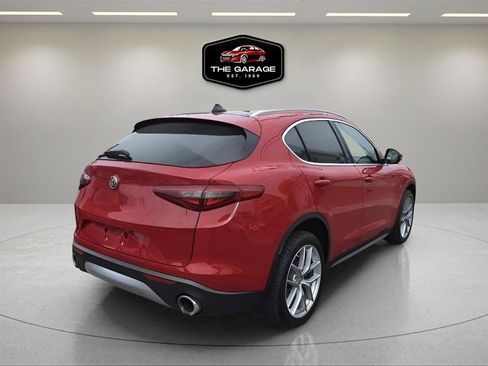 Used 2018 Alfa Romeo Stelvio Ti AWD/4WD image 6