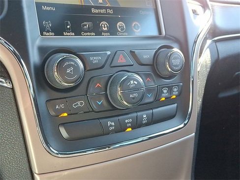 Used 2014 Jeep Grand Cherokee Limited image 16