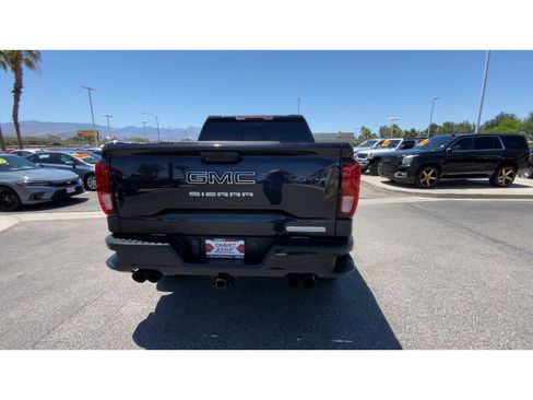 Used 2023 GMC Sierra 1500 Elevation w/ Elevation Premium Package AWD/4WD image 7