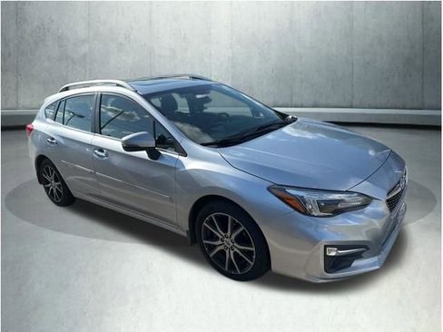 Used 2018 Subaru Impreza 2.0i Limited AWD/4WD image 2