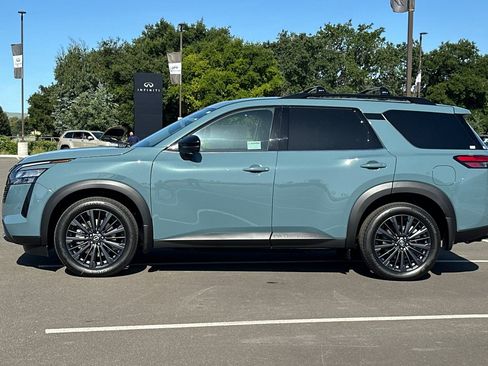 New 2026 Nissan Pathfinder SL AWD/4WD image 7