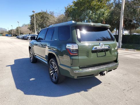 Used 2022 Toyota 4Runner Limited image 3
