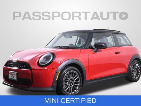 Certified 2025 MINI Cooper S image 1