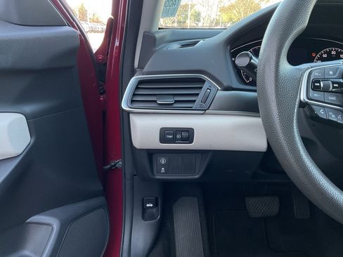 Used 2018 Honda Accord LX image 23