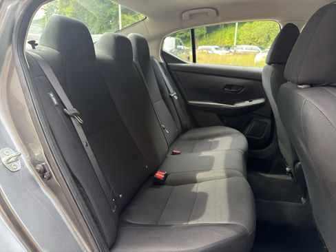 Certified 2025 Nissan Sentra S FWD image 18