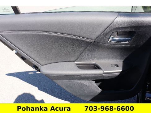 Used 2016 Honda Accord EX image 29