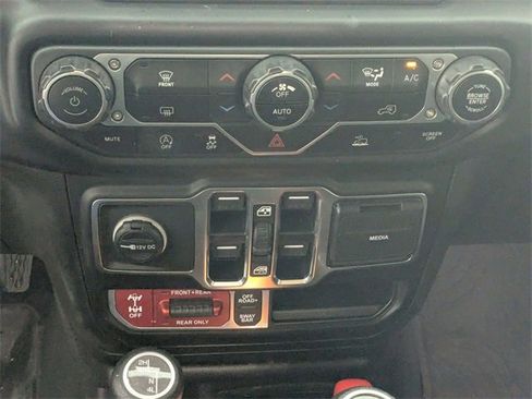 Certified 2023 Jeep Wrangler Rubicon image 20