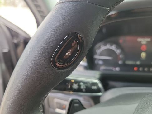 Used 2022 Lincoln Corsair FWD image 27