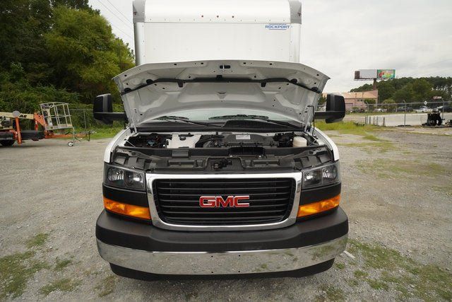 New 2026 GMC Savana 4500 w/ Power Convenience Package RWD image 9