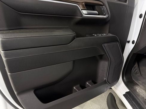 Used 2023 Chevrolet Silverado 1500 LT Trail Boss w/ Protection Package image 25