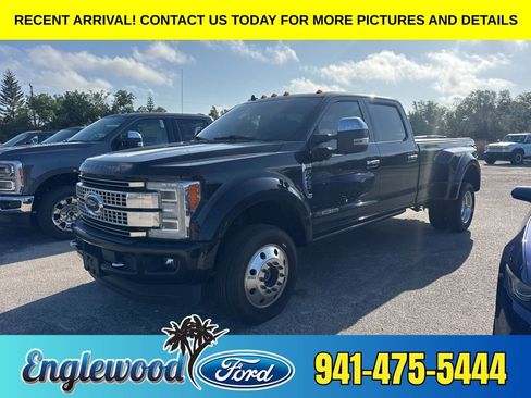 Used 2019 Ford F450 Platinum w/ Platinum Ultimate Package AWD/4WD image 1