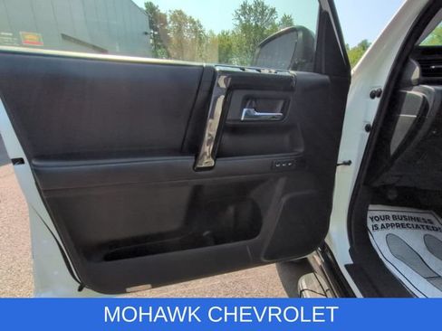 Used 2020 Toyota 4Runner Nightshade AWD/4WD image 23