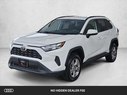 Used 2022 Toyota RAV4 XLE w/ Carpet Mat Package (TMS)