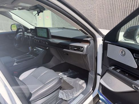 New 2026 Lincoln Aviator Reserve w/ Luxury Package AWD/4WD image 27