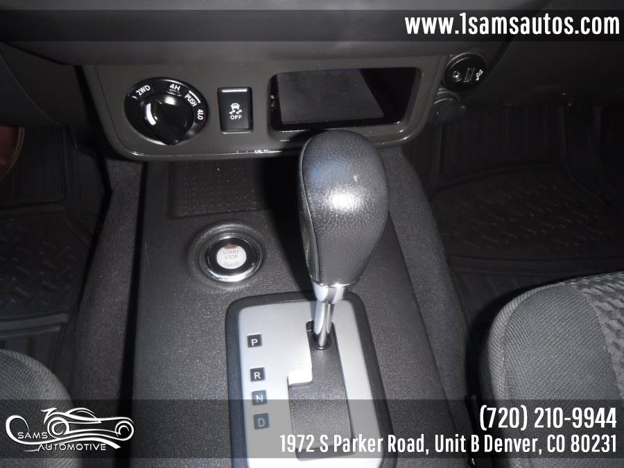 Used 2020 Nissan Frontier SV w/ SV Utility Package AWD/4WD image 13