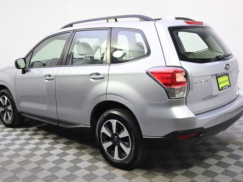 Used 2018 Subaru Forester 2.5i w/ Alloy Wheel Package image 3