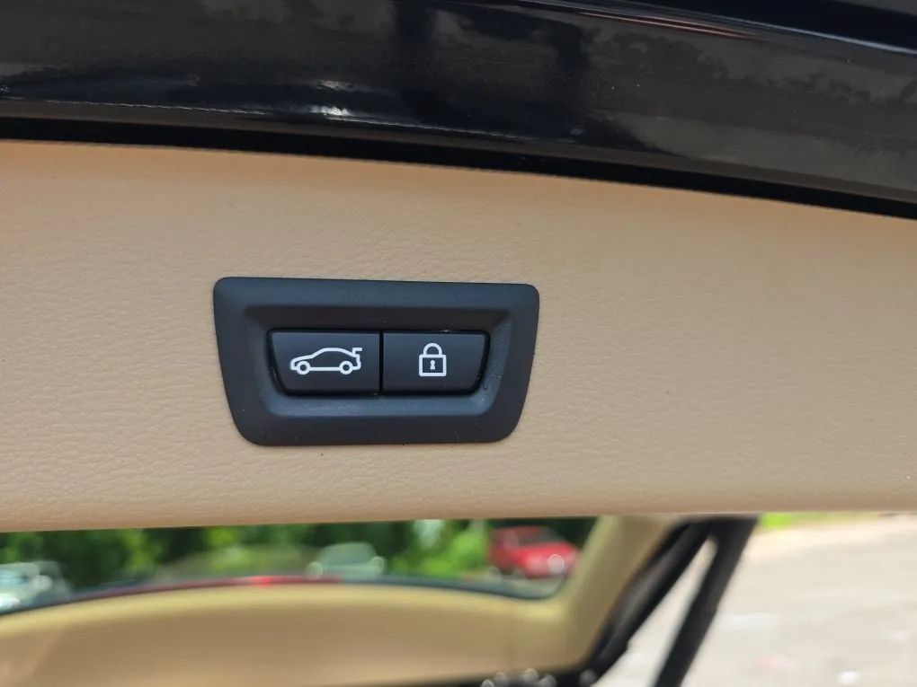 Used 2017 BMW X3 xDrive28i AWD/4WD image 52