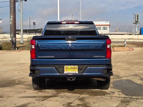 Certified 2023 Chevrolet Silverado 1500 Custom image 4