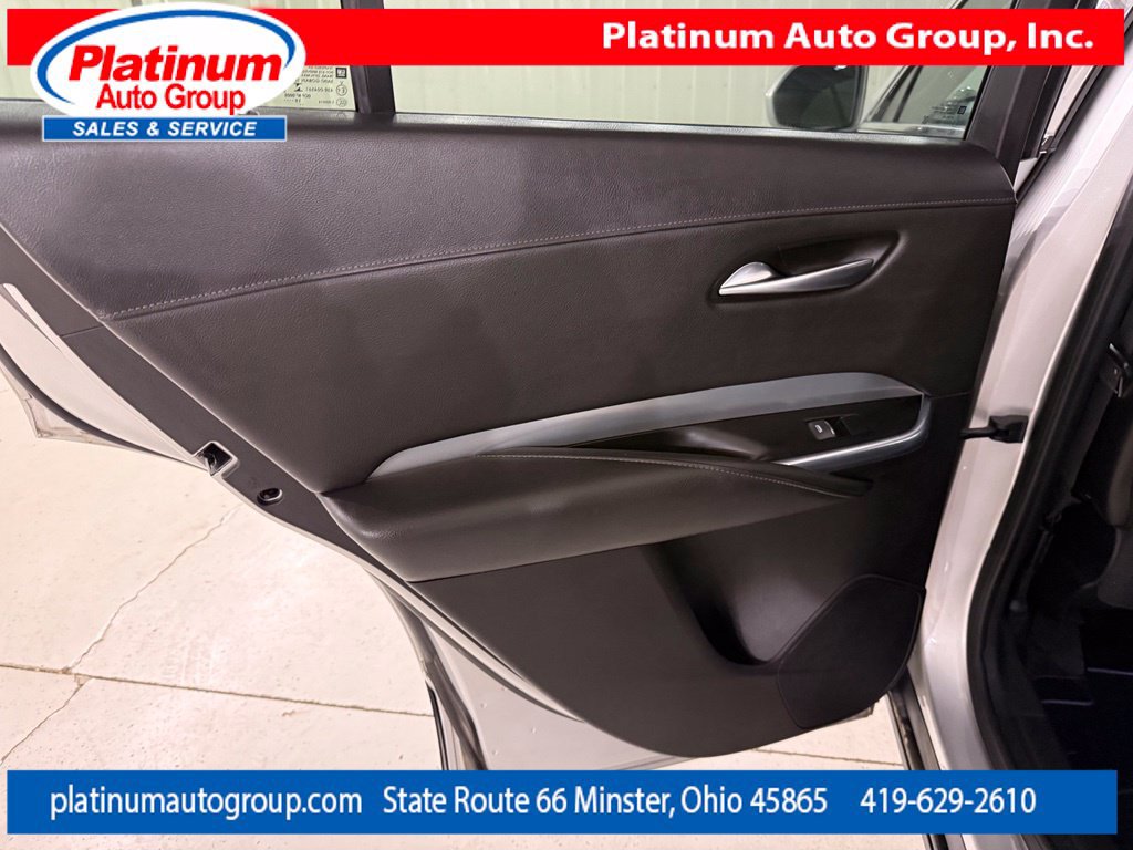 Used 2020 Cadillac XT4 Premium Luxury AWD/4WD image 32