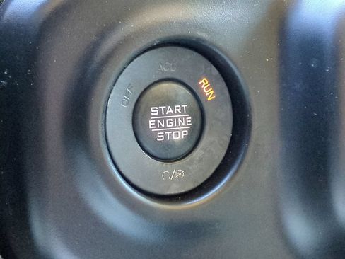 Used 2020 Jeep Wrangler Unlimited Sport AWD/4WD image 21
