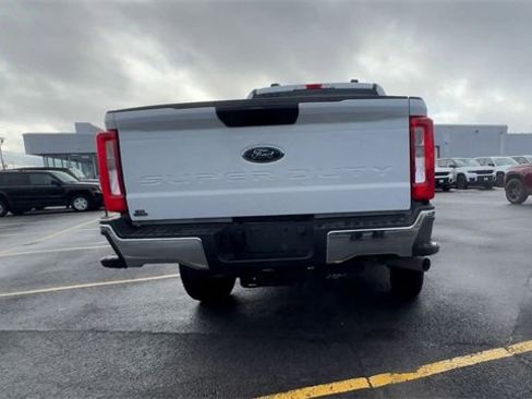 Used 2024 Ford F250 XL w/ Snow Plow Prep Package image 7