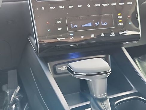 Used 2024 Hyundai Tucson SEL w/ Convenience Package image 24