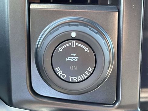 Used 2025 Ford F250 King Ranch w/ Chrome Package AWD/4WD image 41