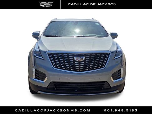New 2026 Cadillac XT5 Premium Luxury image 2