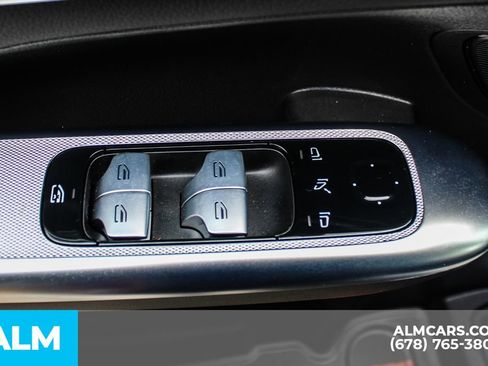 Used 2026 Mercedes-Benz GLC 350e GLC 350e image 39