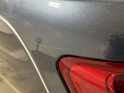 Used 2018 Ford Taurus SEL w/ Equipment Group 201A image 31