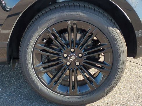 New 2026 Land Rover Range Rover Evoque S image 11